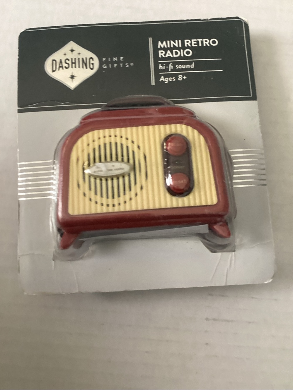 Mini Retro Radio by Dashing fine gifts
